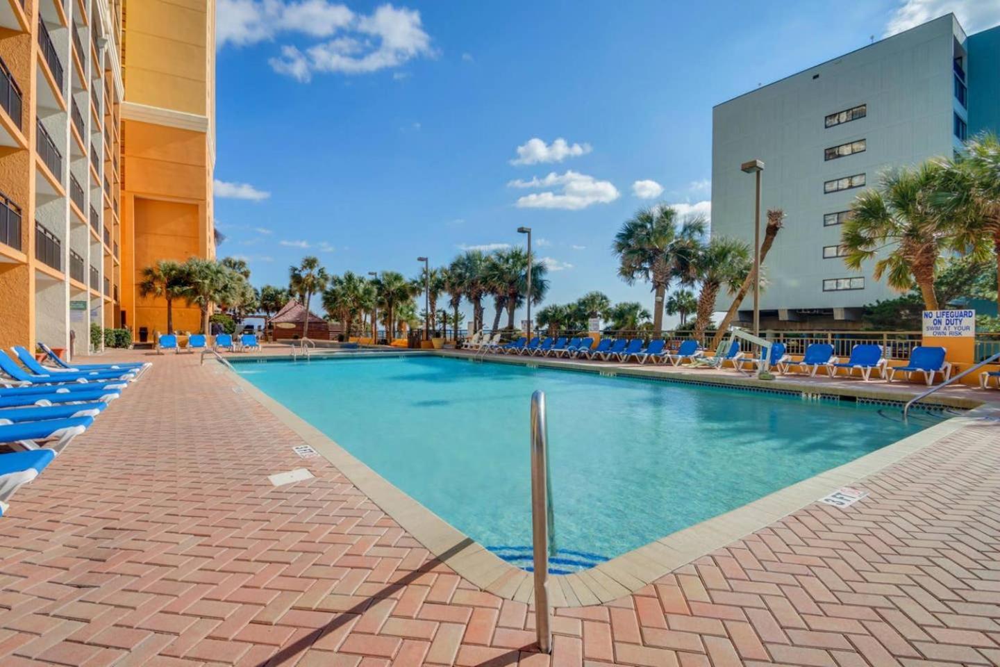 Oversized Ocean View Queen Suite With Beautiful Fireplace And Accents - Sleeps 4 Guests! Myrtle Beach Kamer foto