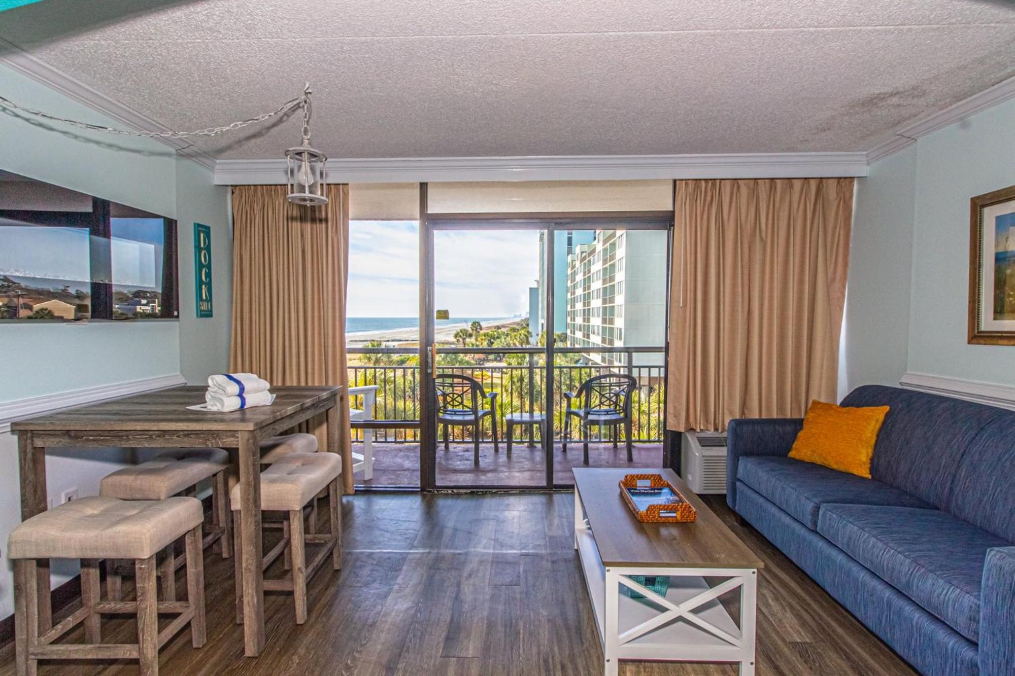 Oversized Ocean View Queen Suite With Beautiful Fireplace And Accents - Sleeps 4 Guests! Myrtle Beach Kamer foto