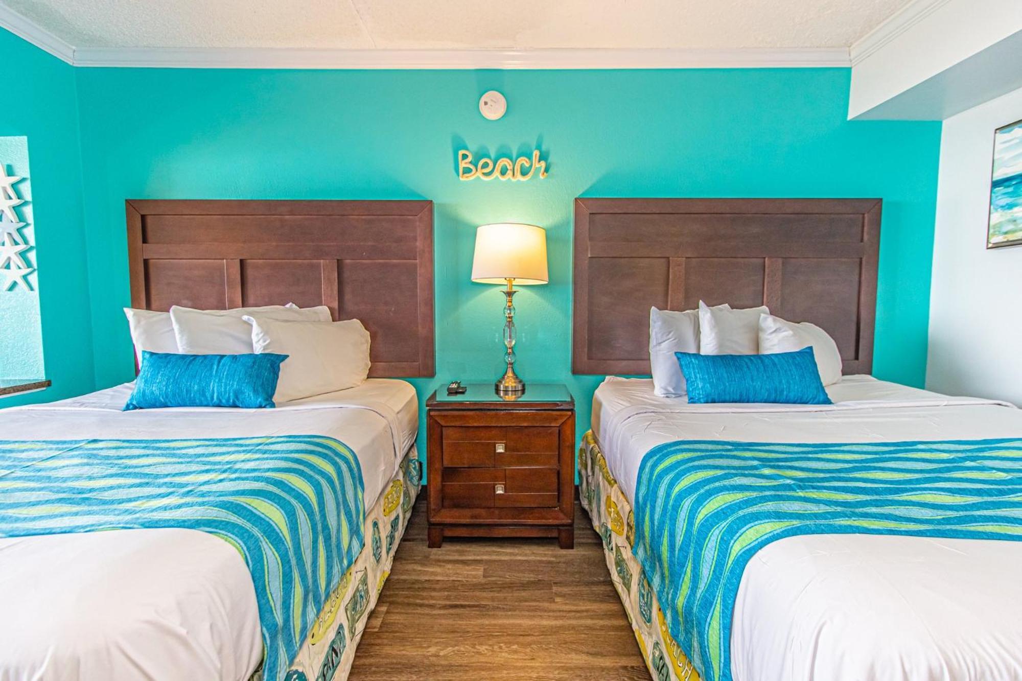 Oversized Ocean View Queen Suite With Beautiful Fireplace And Accents - Sleeps 4 Guests! Myrtle Beach Kamer foto